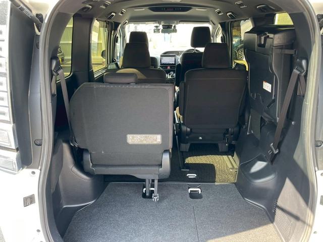 ヴォクシー ハイブリッドV 車線逸脱警告 Bカメ フルセグテレビ エコモード 横滑り防止システム AC ウォークスルー パワーステアリング ドラレコ付き ナビTV オートハイビーム Wエアバック 盗難防止アラーム エアバッグ(61枚目)