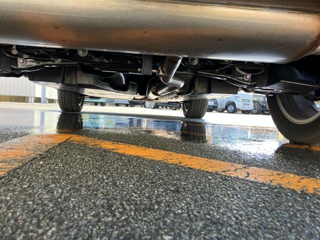 ハリアー Z オートLED コーナーセンサ 車線逸脱警報装置 イモビライザー 横滑り防止機能 ナビ 助手席エアバッグ アルミホイール スマートキ- エアコン キーレス サイドエアバッグ ABS ETC車載器(16枚目)