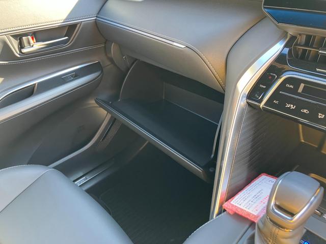 ハリアー Z オートLED コーナーセンサ 車線逸脱警報装置 イモビライザー 横滑り防止機能 ナビ 助手席エアバッグ アルミホイール スマートキ- エアコン キーレス サイドエアバッグ ABS ETC車載器(63枚目)