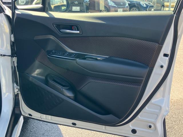 C-HR G 衝突軽減ブレーキシステム Pセンサー レーンキープA アイドルストップ キーフリーシステム Sヒーター 横滑り防止機能 ABS AW フルオートエアコン サイドカーテンエアバック パワーウィンドウ(49枚目)