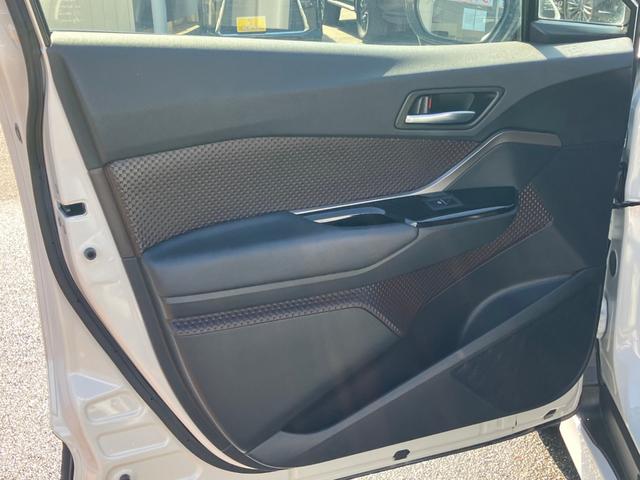 C-HR G 衝突軽減ブレーキシステム Pセンサー レーンキープA アイドルストップ キーフリーシステム Sヒーター 横滑り防止機能 ABS AW フルオートエアコン サイドカーテンエアバック パワーウィンドウ(51枚目)