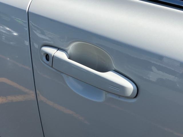 C-HR G 衝突軽減ブレーキシステム Pセンサー レーンキープA アイドルストップ キーフリーシステム Sヒーター 横滑り防止機能 ABS AW フルオートエアコン サイドカーテンエアバック パワーウィンドウ(55枚目)