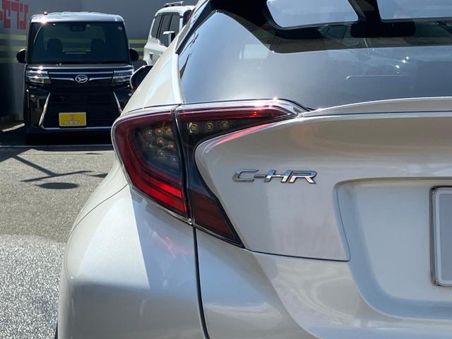 C-HR G 衝突軽減ブレーキシステム Pセンサー レーンキープA アイドルストップ キーフリーシステム Sヒーター 横滑り防止機能 ABS AW フルオートエアコン サイドカーテンエアバック パワーウィンドウ(63枚目)