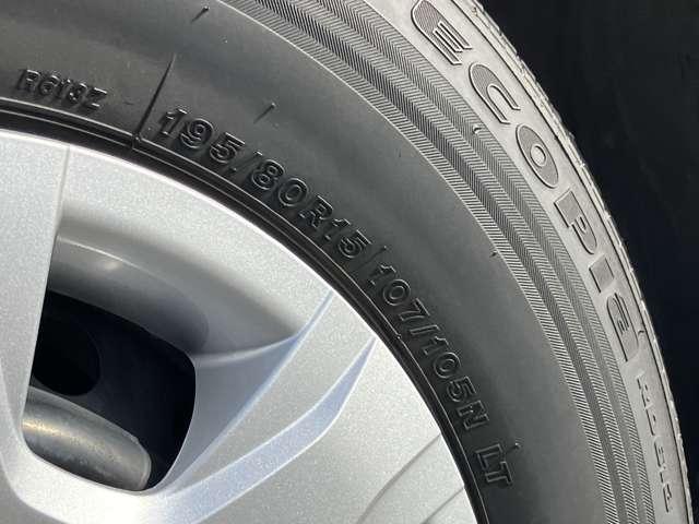 ハイエースバン スーパーＧＬ　ダークプライムＩＩ　ロング　ワンオーナー／デジタルインナーミラー／パワースライドドア／ＥＴＣ２．０／ドライブレコーダー／テレビ／ＣＤ・ＤＶＤ／Ｂｌｕｅｔｏｏｔｈオーディオ／カーナビ（32枚目）