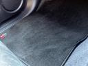 【綺麗なフロアマット】状態の良いフロアマットです☆清潔に使われてきたことが一目でわかりますね☆