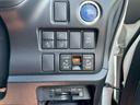 ハイブリッドV 車線逸脱警告 Bカメ フルセグテレビ エコモード 横滑り防止システム AC ウォークスルー パワーステアリング ドラレコ付き ナビTV オートハイビーム Wエアバック 盗難防止アラーム エアバッグ(42枚目)