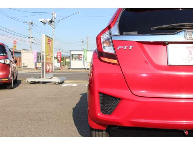 Fパッケージ スマートキー・プッシュスタート クルコン 横滑防止 ナビ&TV 禁煙車両 DVD再生可 キーフリー LEDヘッド ETC車載器 運転席エアバッグ CD ABS パワーウィンドウ パワーステアリング(29枚目)