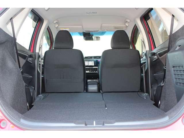 Fパッケージ スマートキー・プッシュスタート クルコン 横滑防止 ナビ&TV 禁煙車両 DVD再生可 キーフリー LEDヘッド ETC車載器 運転席エアバッグ CD ABS パワーウィンドウ パワーステアリング(37枚目)