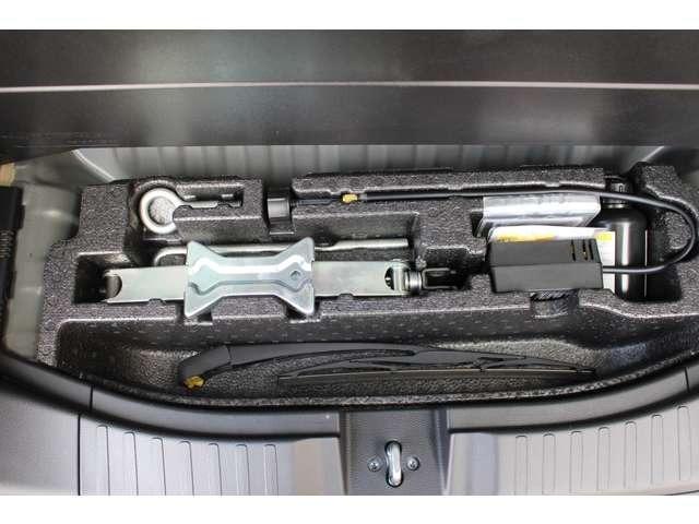 G・Lターボホンダセンシング 左右パワースライドドア アイドルストップ スマートキ USB接続 助手席エアバッグ LEDヘットライト フルフラット ターボエンジン 整備点検記録簿 禁煙 ナビTV CD 電格ミラー ETC車載器(45枚目)
