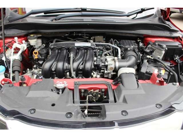 RS・ホンダセンシング サイドエアバック VSA インテリキー シ-トヒ-タ- 地デジTV リアカメラ LEDライト メモリナビ 禁煙 DVD再生可能 アルミ ナビTV ETC ドラレコ パワーウインドウ エアバッグ ABS(40枚目)