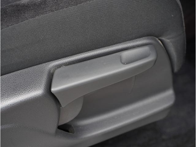Ｎ－ＢＯＸ Ｇ・Ｌホンダセンシング　追突被害軽減ブレーキ　ＩＳＴＯＰ　車線維持支援システム　アダプティブＣＣ　ＬＥＤランプ　カーナビ　ＥＴＣ車載器　Ｂカメラ　アルミホイール　両側スライド片側電動ドア　ドライブレコーダー　オートエアコン（31枚目）