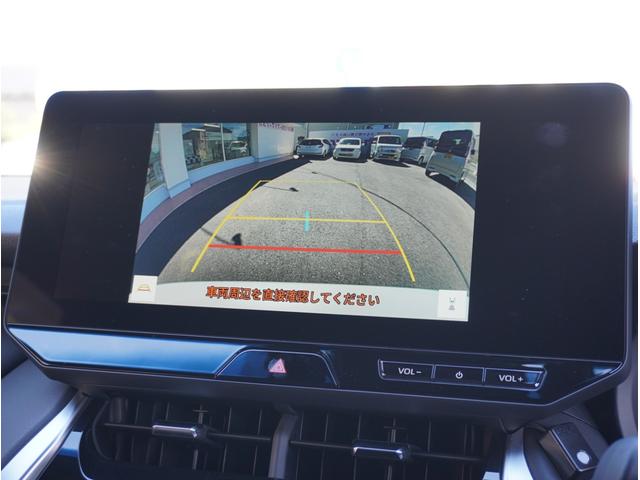 ハリアー Ｇ　衝突回避ブレーキ　車線逸脱警告　ＡＵＸ接続　ハイビームアシスト　ＡＡＣ　バックモニタ－　パーキングセンサー　横滑防止装置　ＬＥＤランプ　スマキー　キーフリー　ＡＷ　ＥＴＣ車載器　ＰＳ　パワーウインドウ（4枚目）