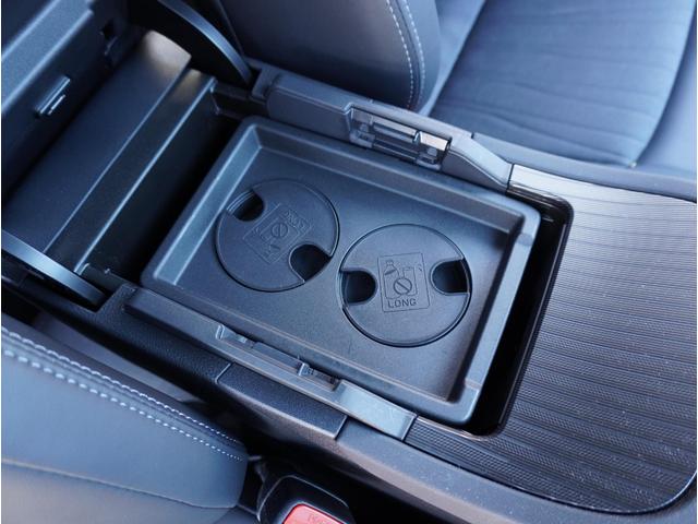 ハリアー Ｇ　衝突回避ブレーキ　車線逸脱警告　ＡＵＸ接続　ハイビームアシスト　ＡＡＣ　バックモニタ－　パーキングセンサー　横滑防止装置　ＬＥＤランプ　スマキー　キーフリー　ＡＷ　ＥＴＣ車載器　ＰＳ　パワーウインドウ（33枚目）