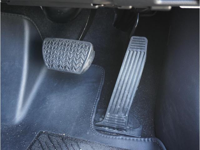ハリアー Ｇ　衝突回避ブレーキ　車線逸脱警告　ＡＵＸ接続　ハイビームアシスト　ＡＡＣ　バックモニタ－　パーキングセンサー　横滑防止装置　ＬＥＤランプ　スマキー　キーフリー　ＡＷ　ＥＴＣ車載器　ＰＳ　パワーウインドウ（34枚目）