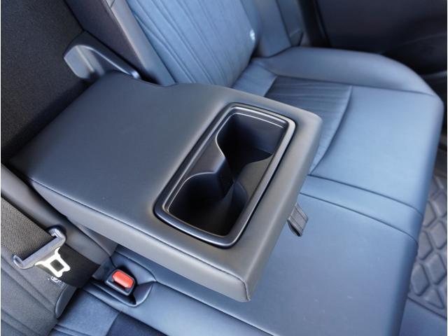 ハリアー Ｇ　衝突回避ブレーキ　車線逸脱警告　ＡＵＸ接続　ハイビームアシスト　ＡＡＣ　バックモニタ－　パーキングセンサー　横滑防止装置　ＬＥＤランプ　スマキー　キーフリー　ＡＷ　ＥＴＣ車載器　ＰＳ　パワーウインドウ（39枚目）