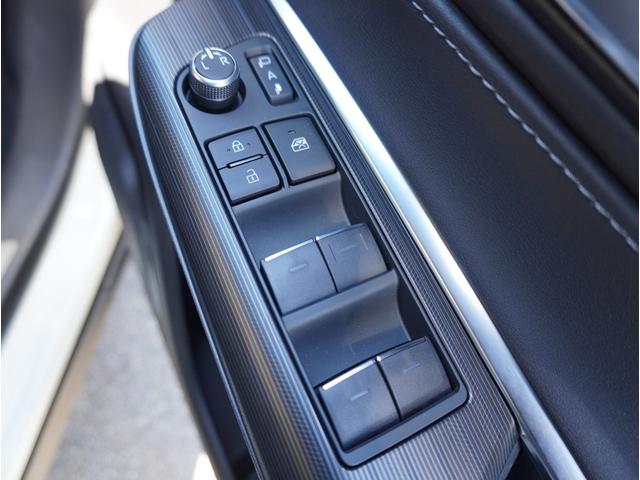 ハリアー Ｇ　衝突回避ブレーキ　車線逸脱警告　ＡＵＸ接続　ハイビームアシスト　ＡＡＣ　バックモニタ－　パーキングセンサー　横滑防止装置　ＬＥＤランプ　スマキー　キーフリー　ＡＷ　ＥＴＣ車載器　ＰＳ　パワーウインドウ（51枚目）