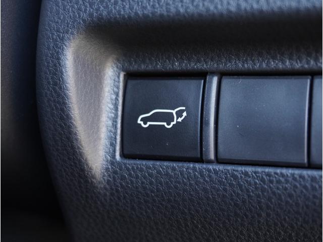 ハリアー Ｇ　衝突回避ブレーキ　車線逸脱警告　ＡＵＸ接続　ハイビームアシスト　ＡＡＣ　バックモニタ－　パーキングセンサー　横滑防止装置　ＬＥＤランプ　スマキー　キーフリー　ＡＷ　ＥＴＣ車載器　ＰＳ　パワーウインドウ（53枚目）