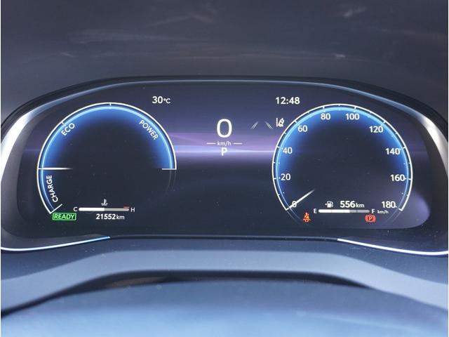 ハリアー Ｇ　衝突回避ブレーキ　車線逸脱警告　ＡＵＸ接続　ハイビームアシスト　ＡＡＣ　バックモニタ－　パーキングセンサー　横滑防止装置　ＬＥＤランプ　スマキー　キーフリー　ＡＷ　ＥＴＣ車載器　ＰＳ　パワーウインドウ（60枚目）
