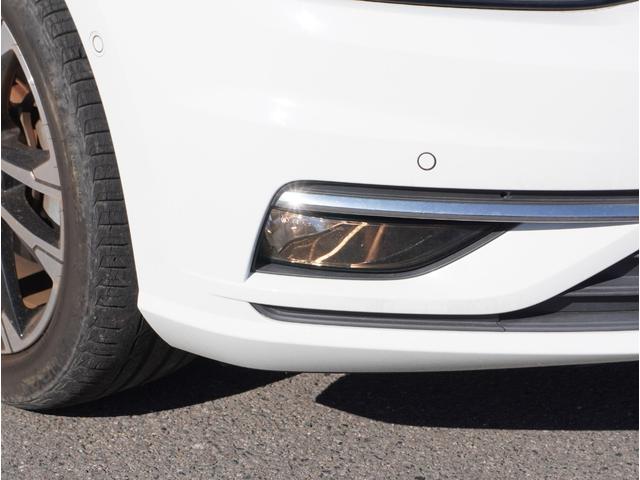 ゴルフ TSIコンフォートライン マイスター 地デジ エマージェンシーストップシグナル LKA ドライブレコーダー パワーステアリング レーダークルーズ リアビューカメラ LEDヘッドライト ETC アイドルストップ エアコン エアバッグ(13枚目)