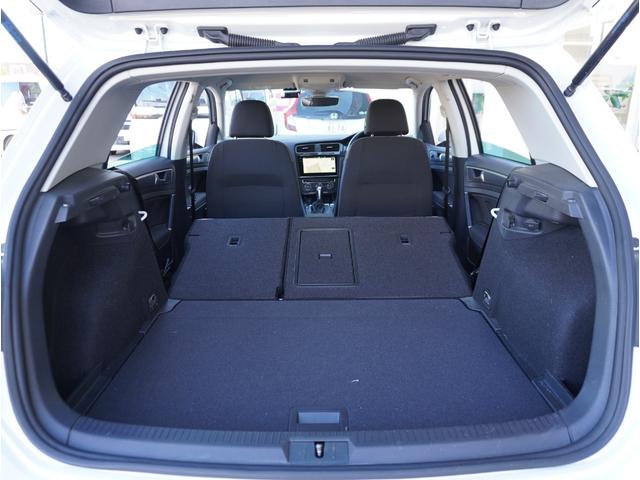 ゴルフ TSIコンフォートライン マイスター 地デジ エマージェンシーストップシグナル LKA ドライブレコーダー パワーステアリング レーダークルーズ リアビューカメラ LEDヘッドライト ETC アイドルストップ エアコン エアバッグ(40枚目)