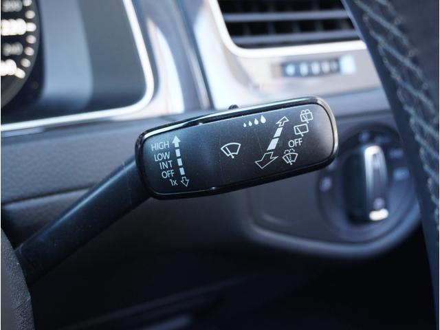 ゴルフ TSIコンフォートライン マイスター 地デジ エマージェンシーストップシグナル LKA ドライブレコーダー パワーステアリング レーダークルーズ リアビューカメラ LEDヘッドライト ETC アイドルストップ エアコン エアバッグ(55枚目)