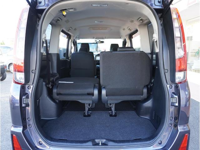 ノア Ｓｉ　地デジ　ＤＶＤ視聴可　ＬＥＤヘットライト　ＥＴＣ付き　ドライブレコーダー　横滑り防止機能　ナビＴＶ　三列シート　ＡＷ　ＡＡＣ　パワーウインドウ　メモリーナビ　ＡＢＳ　ミュージックプレイヤー接続可（40枚目）