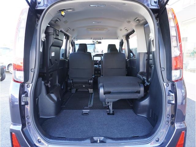 ノア Ｓｉ　地デジ　ＤＶＤ視聴可　ＬＥＤヘットライト　ＥＴＣ付き　ドライブレコーダー　横滑り防止機能　ナビＴＶ　三列シート　ＡＷ　ＡＡＣ　パワーウインドウ　メモリーナビ　ＡＢＳ　ミュージックプレイヤー接続可（42枚目）