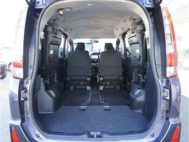 ノア Ｓｉ　地デジ　ＤＶＤ視聴可　ＬＥＤヘットライト　ＥＴＣ付き　ドライブレコーダー　横滑り防止機能　ナビＴＶ　三列シート　ＡＷ　ＡＡＣ　パワーウインドウ　メモリーナビ　ＡＢＳ　ミュージックプレイヤー接続可（43枚目）