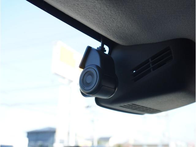 ジムニーシエラ ＪＣ　スマートエントリー　メディアプレイヤー接続　車線逸脱警報装置　ＴＶナビ　地デジフルセグ　横滑り防止機能　ＤＡＣ　ＤＶＤ再生可　ダブルエアバッグ　キーレスエントリー　パワーステアリング　ＰＷ　ＡＡＣ（5枚目）