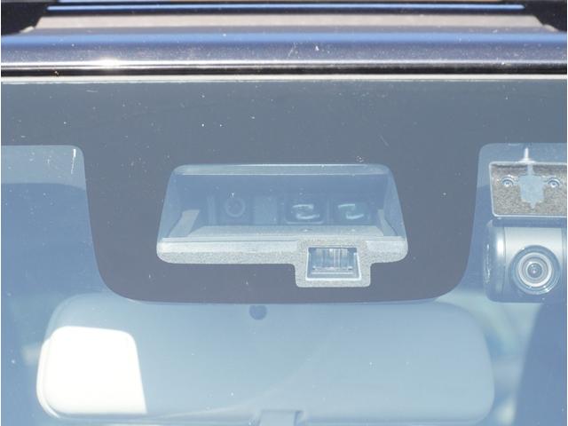 ジムニーシエラ ＪＣ　スマートエントリー　メディアプレイヤー接続　車線逸脱警報装置　ＴＶナビ　地デジフルセグ　横滑り防止機能　ＤＡＣ　ＤＶＤ再生可　ダブルエアバッグ　キーレスエントリー　パワーステアリング　ＰＷ　ＡＡＣ（13枚目）