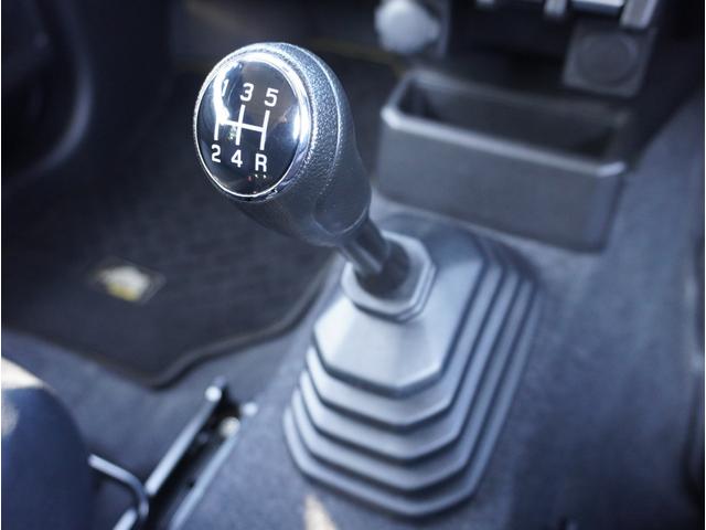 ジムニーシエラ ＪＣ　スマートエントリー　メディアプレイヤー接続　車線逸脱警報装置　ＴＶナビ　地デジフルセグ　横滑り防止機能　ＤＡＣ　ＤＶＤ再生可　ダブルエアバッグ　キーレスエントリー　パワーステアリング　ＰＷ　ＡＡＣ（55枚目）