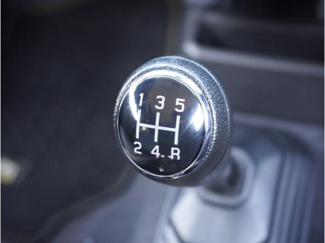 ジムニーシエラ ＪＣ　スマートエントリー　メディアプレイヤー接続　車線逸脱警報装置　ＴＶナビ　地デジフルセグ　横滑り防止機能　ＤＡＣ　ＤＶＤ再生可　ダブルエアバッグ　キーレスエントリー　パワーステアリング　ＰＷ　ＡＡＣ（56枚目）