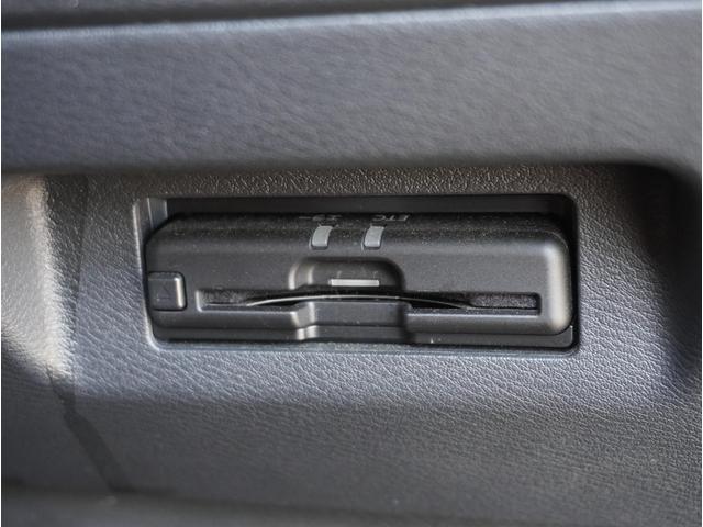 キックス Ｘ　ツートーンインテリアエディション　エマージェンシーＢ　セキュリティ　地デジ　アラウンドモニター　前後ソナー　Ｒカメラ　ＬＥＤ　シートヒーター　エアコン　ドラレコ　スマートキー　ＥＴＣ　フロントカメラ　メモリーナビ　サイドエアバック（6枚目）