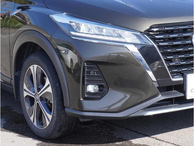 キックス Ｘ　ツートーンインテリアエディション　エマージェンシーＢ　セキュリティ　地デジ　アラウンドモニター　前後ソナー　Ｒカメラ　ＬＥＤ　シートヒーター　エアコン　ドラレコ　スマートキー　ＥＴＣ　フロントカメラ　メモリーナビ　サイドエアバック（11枚目）