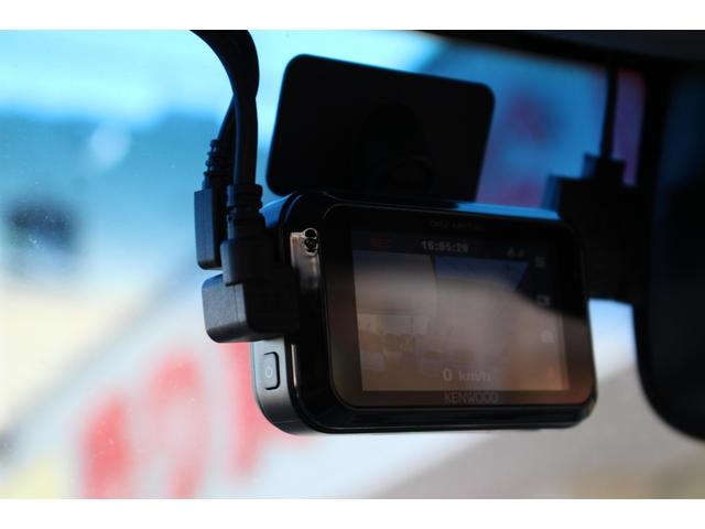 Ｎ－ＢＯＸ ２トーンカラースタイル　Ｇ・Ｌパッケージ　ＥＴＣ付　アルミホイール　バックガイドモニター　地デジフルセグ　ＥＳＣ　ナビＴＶ　オートエアコン　パワーウィンドウ　両席エアバッグ　ドラレコ　ベンチＳ　サイドエアバッグ　パワーステアリング　ＡＢＳ（16枚目）