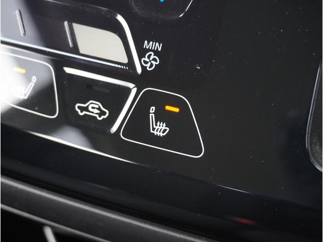 ｅＫクロス Ｇ　エアバッグ　アイスト　オートＬＥＤ　車線逸脱警報装置　Ｓヒーター　ＬＥＤ　ＤＶＤ再生　スマートキー　クリアランスソナー　フルセグＴＶ　オートエアコン　メモリーナビ　バックモニター　ナビＴＶ　キーフリー（64枚目）