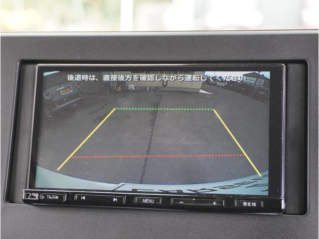 デリカミニ Ｔ　エアコン　キーフリー　Ｂカメラ　前席シートヒーター　ルーフレール　車線逸脱警報　ＥＴＣ　ＬＥＤヘッドライト　ｉストップ　クリアランスソナー　スマートキー　エアバッグ　盗難防止　ベンチシート　ターボ（7枚目）