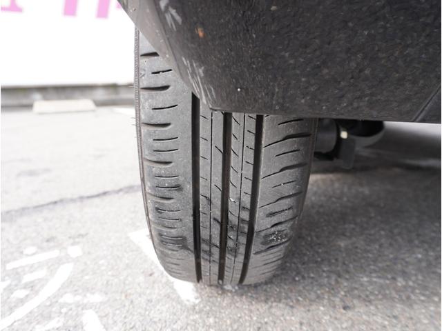 デリカミニ Ｔ　エアコン　キーフリー　Ｂカメラ　前席シートヒーター　ルーフレール　車線逸脱警報　ＥＴＣ　ＬＥＤヘッドライト　ｉストップ　クリアランスソナー　スマートキー　エアバッグ　盗難防止　ベンチシート　ターボ（23枚目）