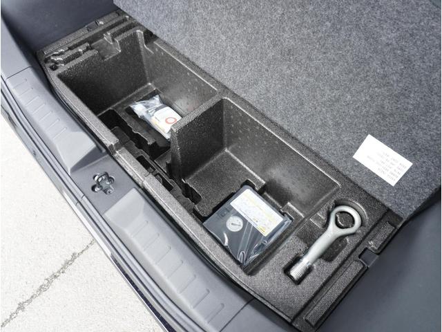 デリカミニ Ｔ　エアコン　キーフリー　Ｂカメラ　前席シートヒーター　ルーフレール　車線逸脱警報　ＥＴＣ　ＬＥＤヘッドライト　ｉストップ　クリアランスソナー　スマートキー　エアバッグ　盗難防止　ベンチシート　ターボ（45枚目）