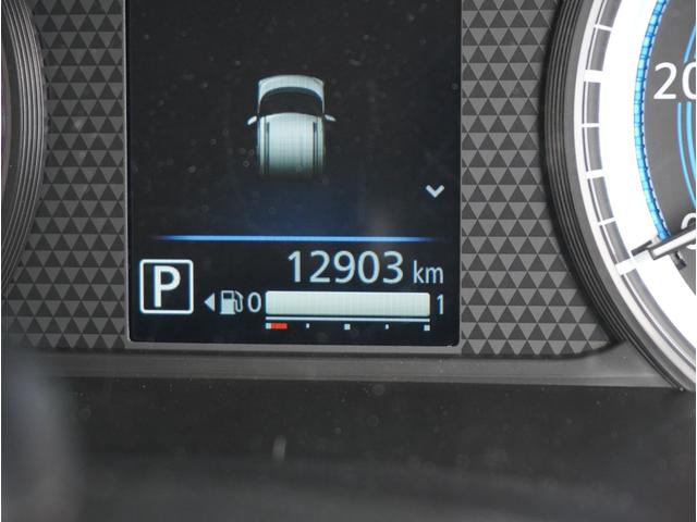 デリカミニ Ｔ　エアコン　キーフリー　Ｂカメラ　前席シートヒーター　ルーフレール　車線逸脱警報　ＥＴＣ　ＬＥＤヘッドライト　ｉストップ　クリアランスソナー　スマートキー　エアバッグ　盗難防止　ベンチシート　ターボ（63枚目）