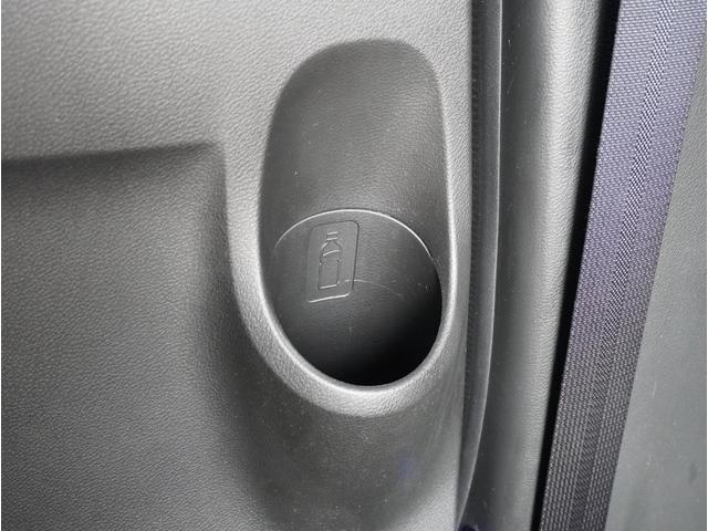 ソリオバンディット ハイブリッドＭＶ　盗難防止　アイスト　スマ－トキ－　ドライブレコーダ　パノラマモニター　サイドエアバッグ　地デジフルセグＴＶ　アルミ　両側スライド片側電動ドア　オートクルーズ　運転席側シートヒーター　横滑防止装置　ＡＣ（39枚目）