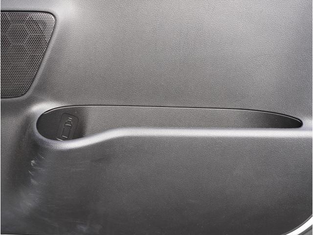 ソリオバンディット ハイブリッドＭＶ　盗難防止　アイスト　スマ－トキ－　ドライブレコーダ　パノラマモニター　サイドエアバッグ　地デジフルセグＴＶ　アルミ　両側スライド片側電動ドア　オートクルーズ　運転席側シートヒーター　横滑防止装置　ＡＣ（51枚目）