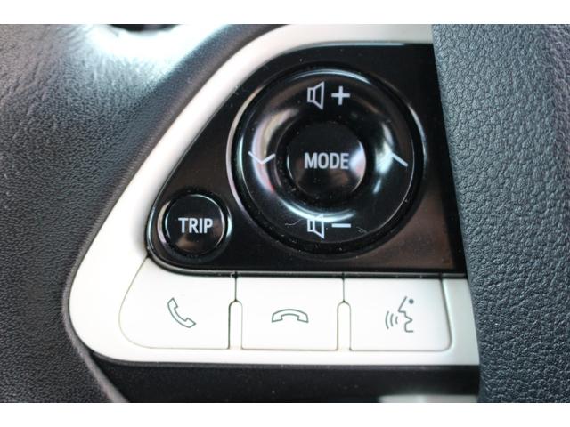 �X�e�A�����O�����R���Ή��B�茳�ŃI�[�f�B�I���삪�\�Ȃ̂ő��s���ł����S�ł��i�O�O��