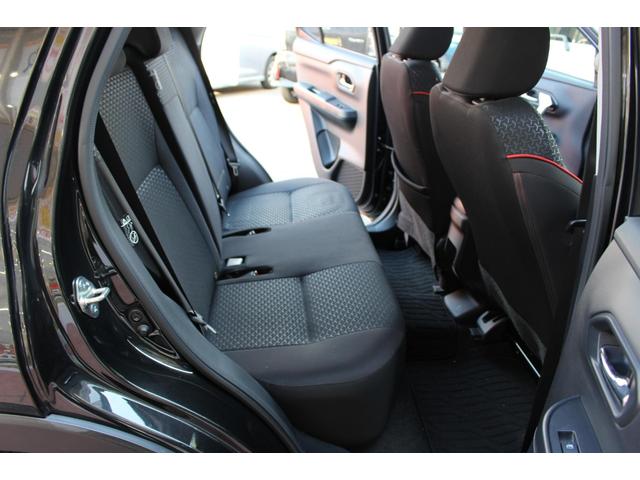 �㕔���Ȃ����R�A�Y��E�����Ɏd�グ�Ă���܂��B�������Y��Ȃ��Ԃ͋C�������ǂ��ł����A�R���f�B�V�����̂����Ԃ������ł��B�O�̃��[�U�[�l�����J�Ɏg���Ă����؋��ł��B