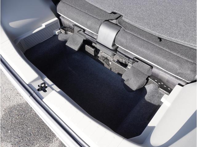 �g�����N�ɂ́A�[��������܂��̂ŉו�����R�ڂ��鎖���ł��܂��I