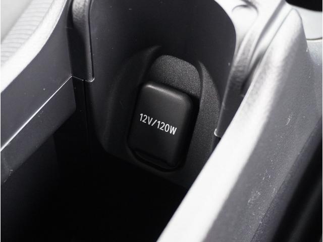 アクア Ｚ　車線逸脱警告　衝突回避システム　スマキ　ＡＨＢ　フロントカメラ　サイドカメラ　ＬＥＤ　１００Ｖ充電　助手席エアバック　横滑り防止装置　パワーウィンドウ　ＡＣ　盗難防止システム　ＥＴＣ　アルミホイール（53枚目）