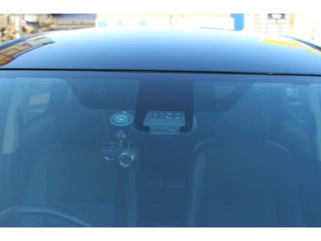 シエンタ Ｇ　クエロ　バックモニタ　ブレーキサポート　運転席エアバッグ　車線逸脱防止　前後センサー　エアロ　両側ＰＳＤ　地デジ　ＡＵＸ　オートマチックハイビーム　ＬＥＤランプ　キーフリー　メモリ－ナビ　ＴＶナビ　ＡＢＳ（15枚目）