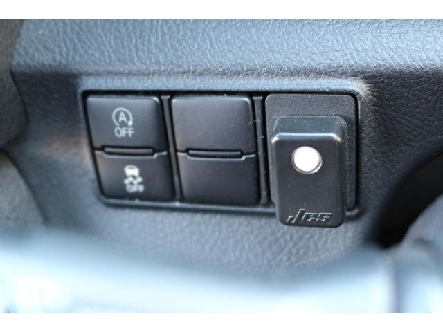 シエンタ Ｇ　クエロ　バックモニタ　ブレーキサポート　運転席エアバッグ　車線逸脱防止　前後センサー　エアロ　両側ＰＳＤ　地デジ　ＡＵＸ　オートマチックハイビーム　ＬＥＤランプ　キーフリー　メモリ－ナビ　ＴＶナビ　ＡＢＳ（24枚目）