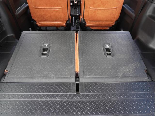 �����V�[�g�̔w�ʂƉ׎��͎����������h���^�C�v�̃��Q�b�W�t���A�ɂȂ��Ă��艘��ɋ��������łȂ��A�ו��̏o��������X���[�Y�ɂł��܂��B