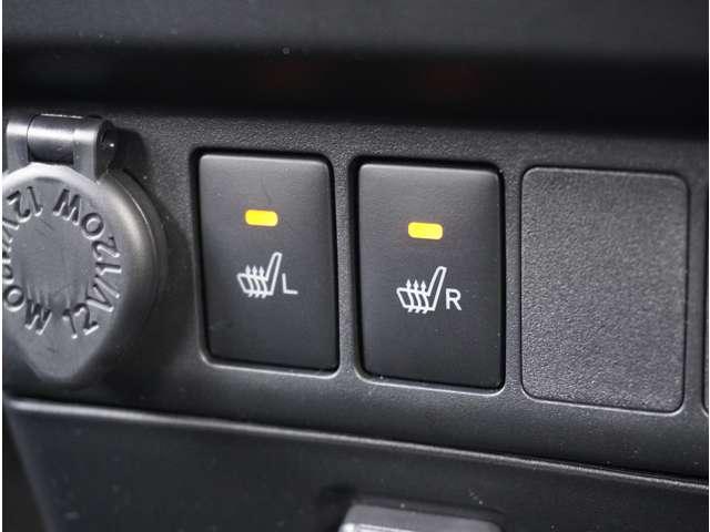 ルーミー カスタムＧ－Ｔ　純正ディスプレイオーディオ　パノラマモニター　ＥＴＣ　シートヒーター　両側電動スライドドア　フルセグＴＶ　Ｂｌｕｅｔｏｏｔｈ　アダプティブクルーズコントロール　スマートキー　プッシュスタート（8枚目）